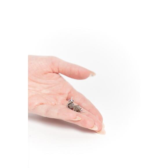 Vintage Stud Earrings - Picture 3 of 3